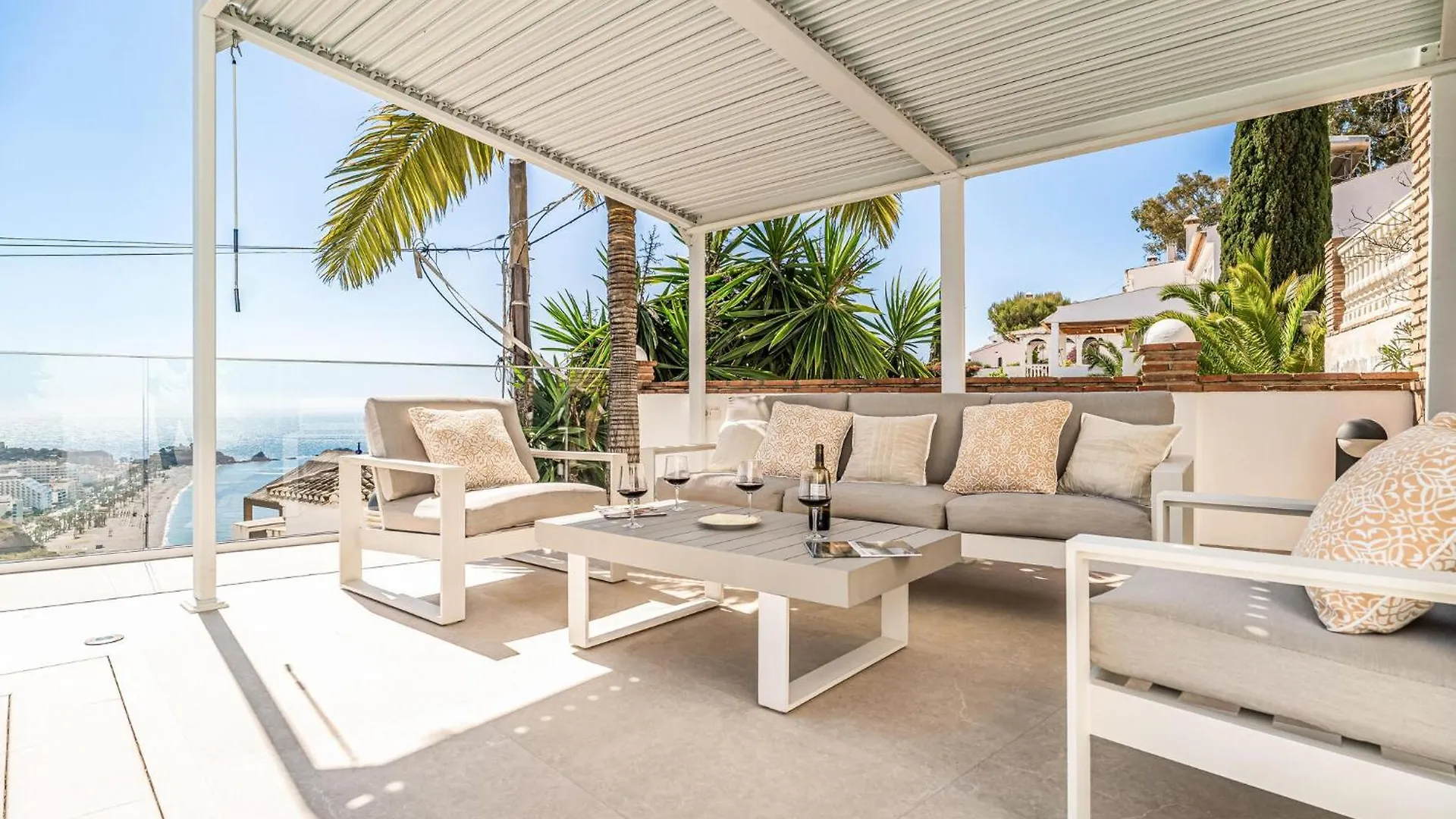Holiday home Stunning Home In Almunecar With House Sea View