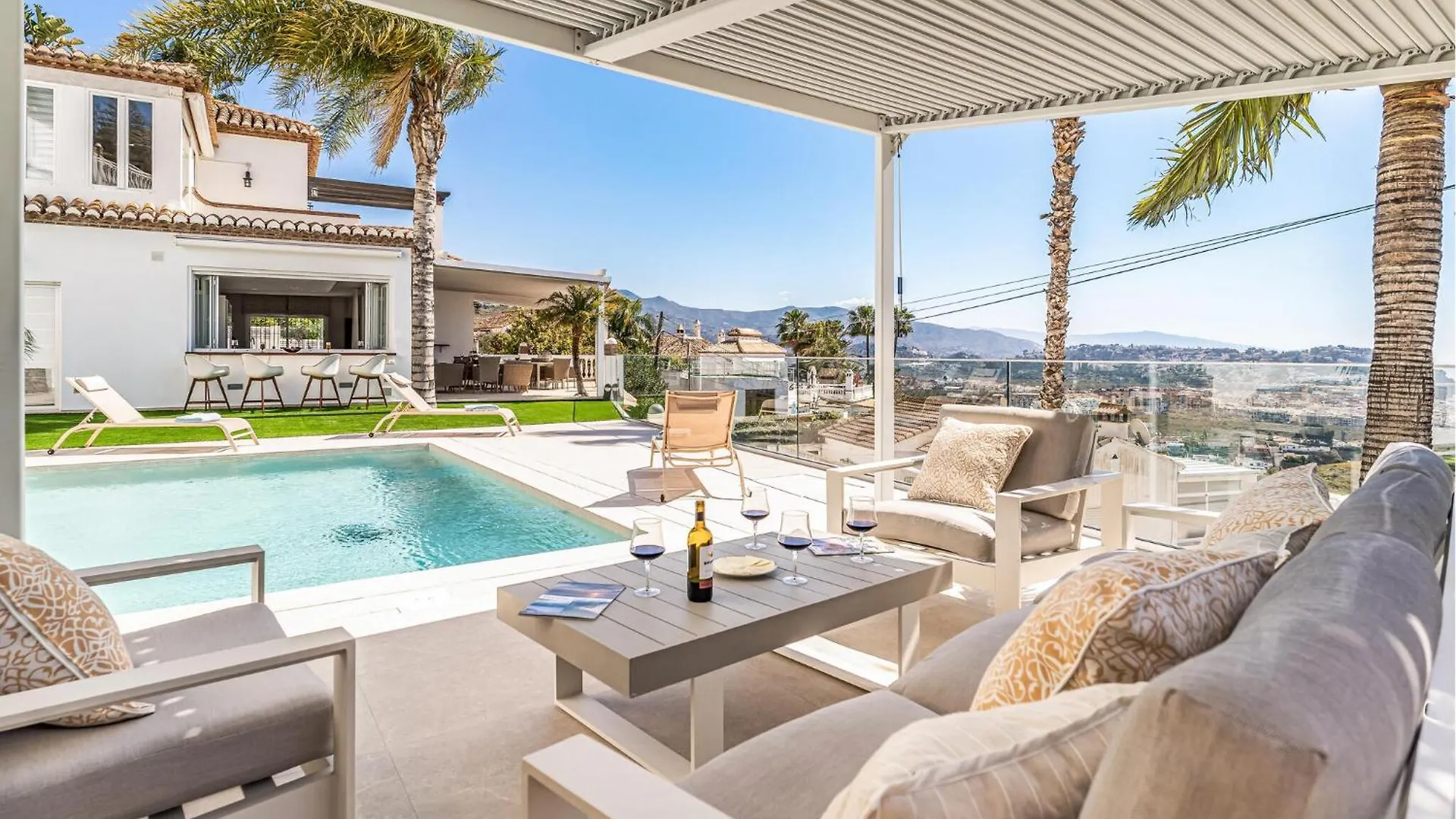 Stunning Home In Almunecar With House Sea View Holiday home