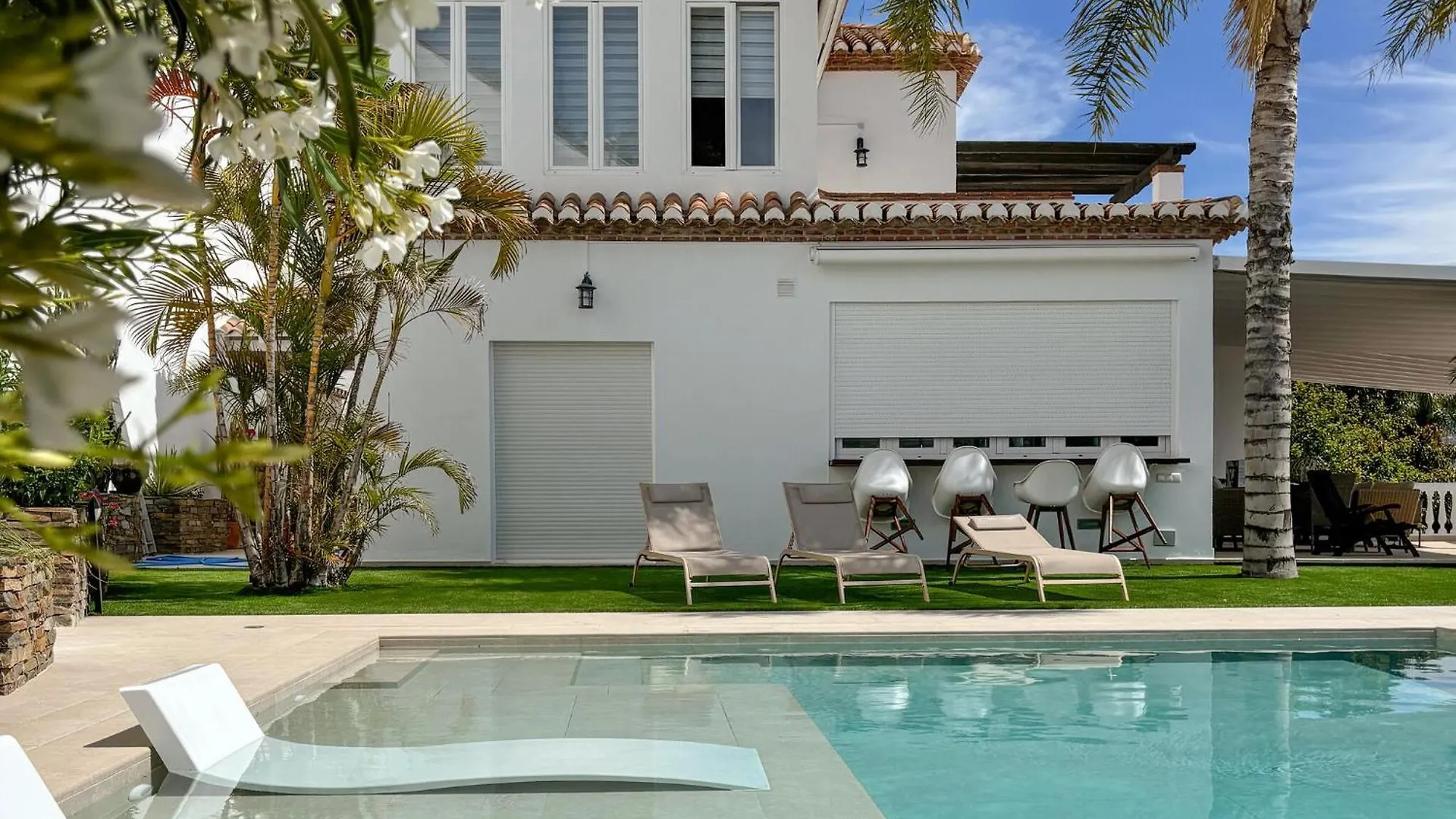 Holiday home Stunning Home In Almunecar With House Sea View