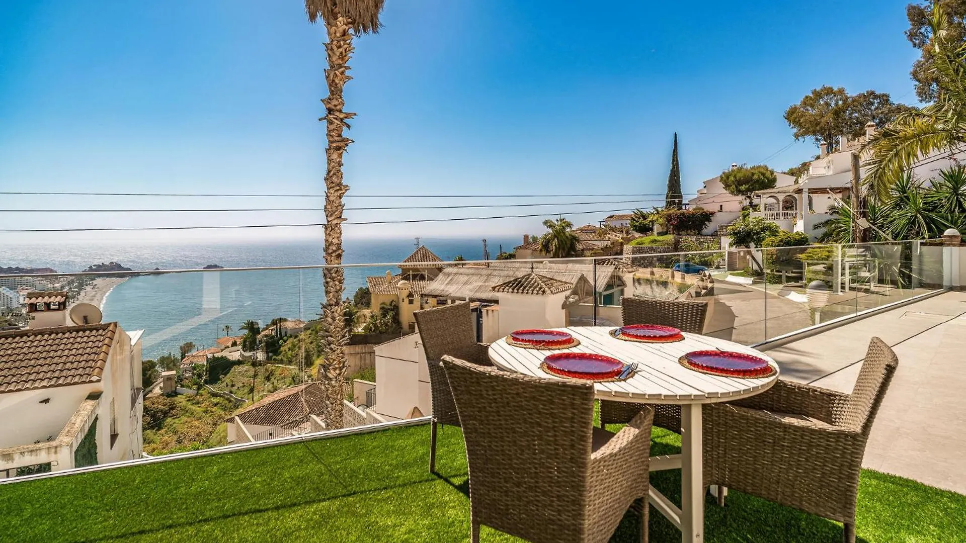 Stunning Home In Almunecar With House Sea View Holiday home